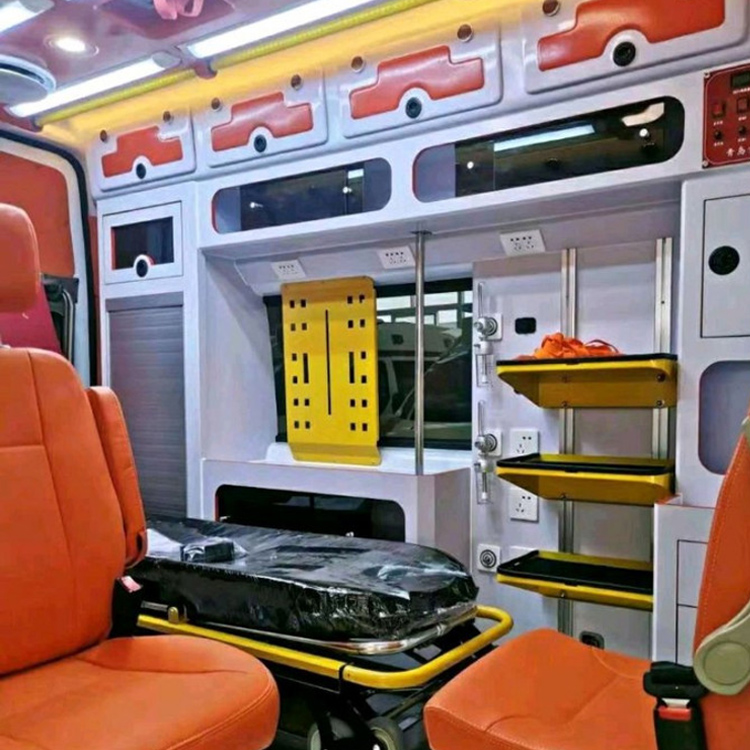 铜官长途救护车护送病人租赁价格